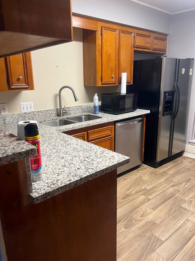 Photo - 10924 Village Bend Ln Unit 924