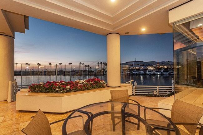 Photo - Exquisite Waterfront Gem.