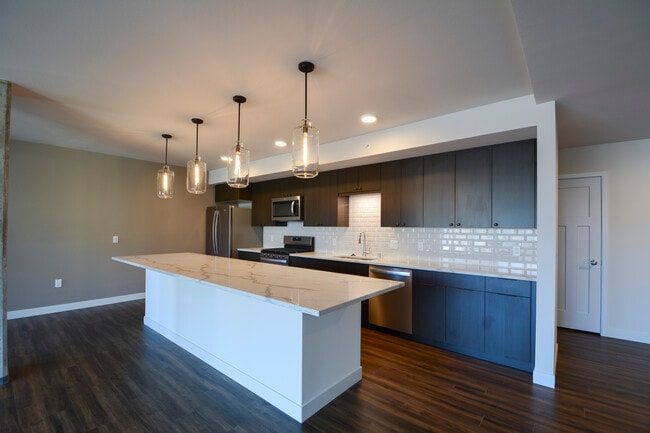 Photo - 151 E Wilson