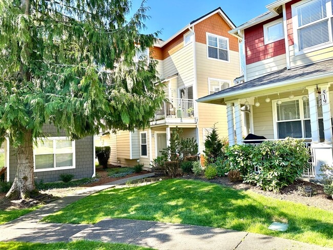 Building Photo - 3bd/2.5ba Sammamish Townhouse