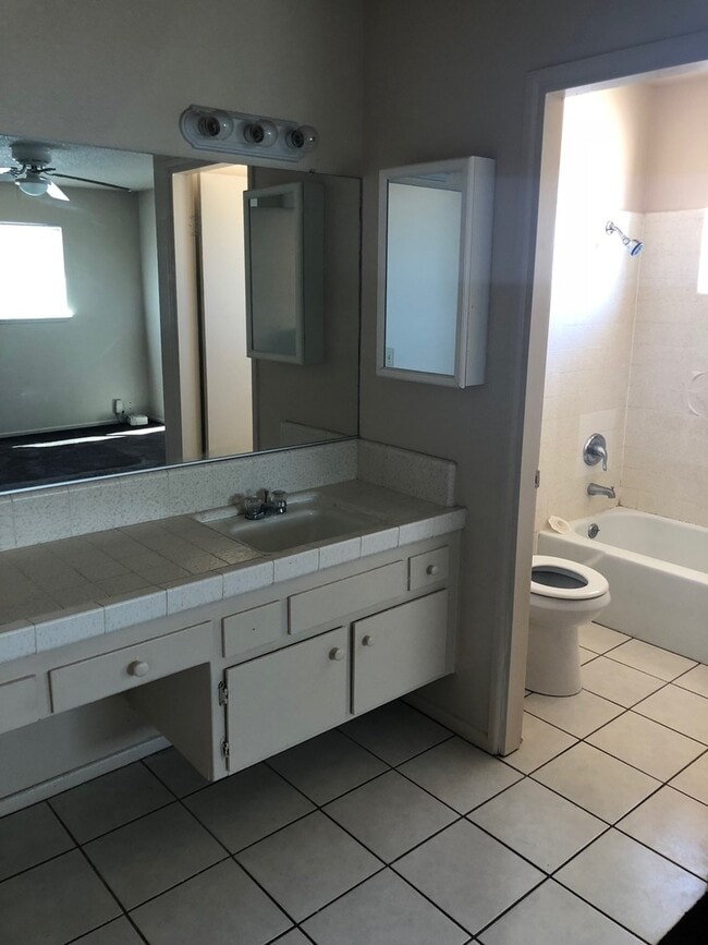 Photo - 3 BEDROOM APPLE VALLEY HOME