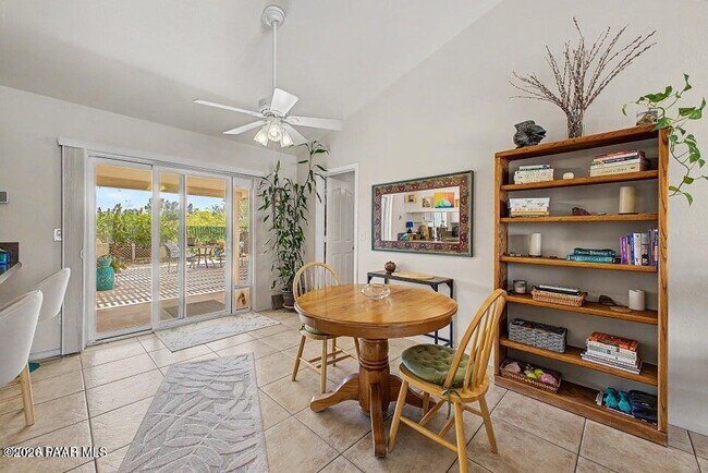 1340 Rock Wren Rd