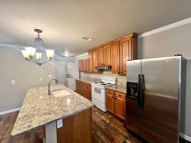 Photo - 102 Dunn Cir