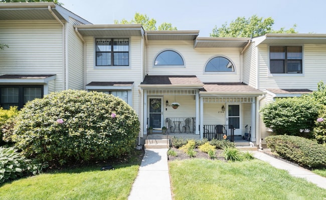 2303 Gulfstream Way
