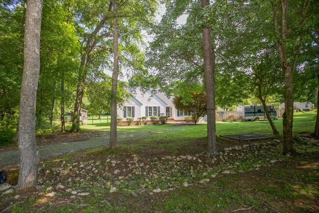 Photo - Charming 3-Bed, 2-Bath Home in Pittsboro's Serene Olde Farm Neighborhood! ?????