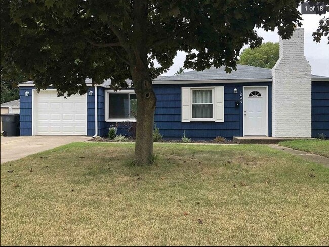 Building Photo - 1845 Altgeld St