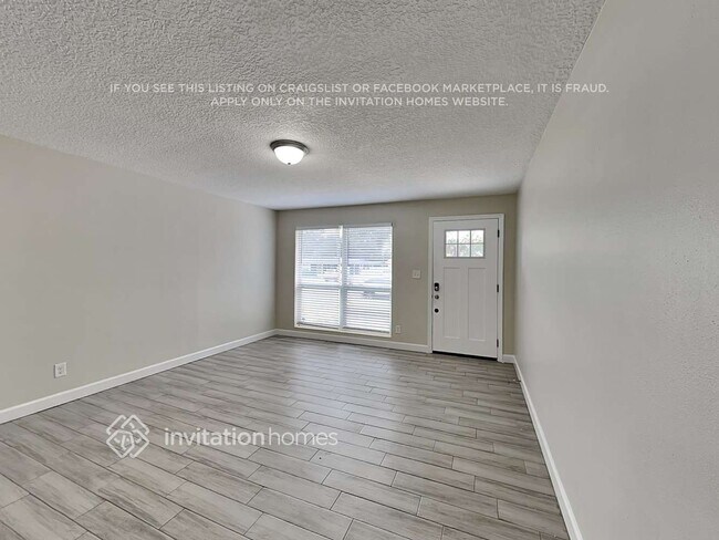 Photo - 2527 Oak Summit Dr