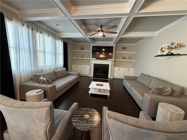 Photo - 389 Paxton LN