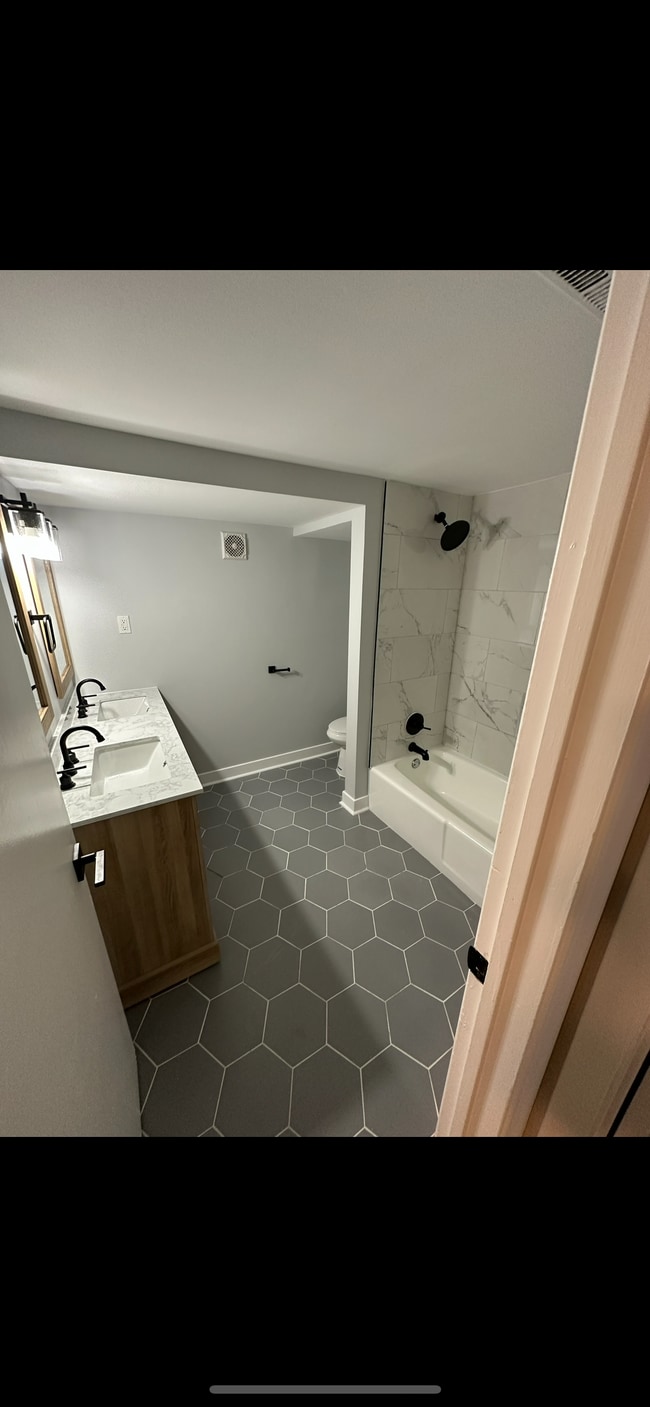 Photo - 9218 Erie St Unit 1C