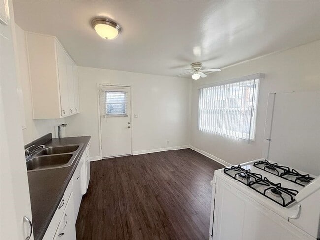 Photo - 24638 Eshelman Ave Townhome