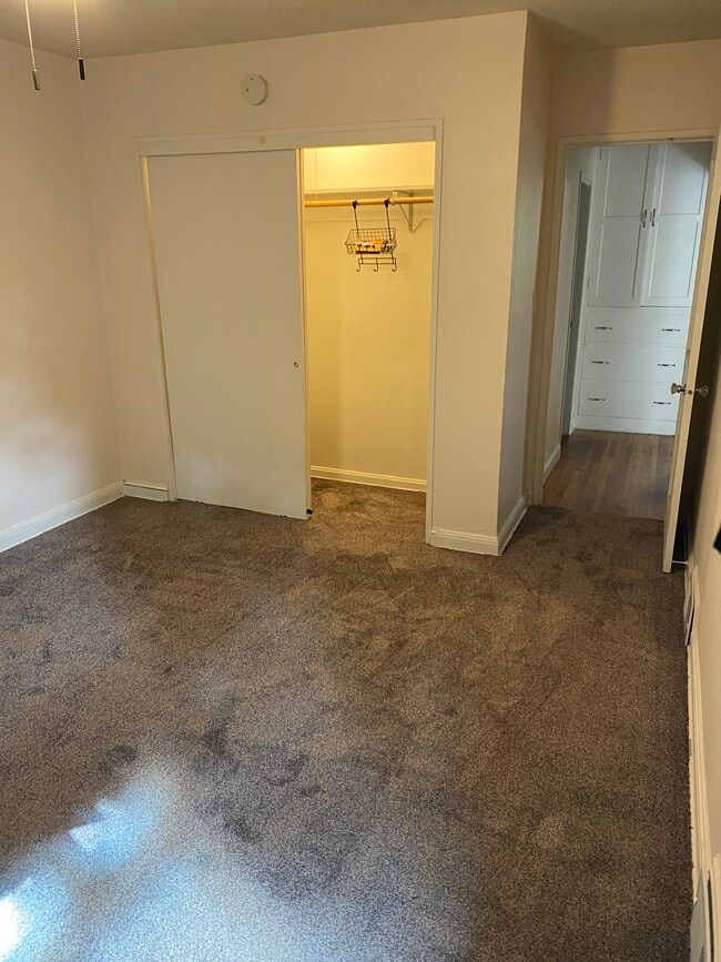 Photo - 2535 Jefferson St Unit 2535