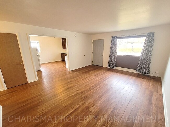 Photo - 1110-1108 S Bahnson Ave Unit 1106 S Bahnson Ave