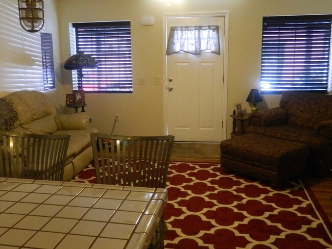 Photo - 1116 Bradish St Unit 1