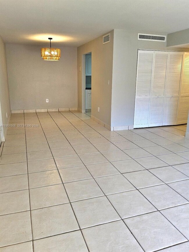 Building Photo - 7115 Miami Lakes Dr Unit N29