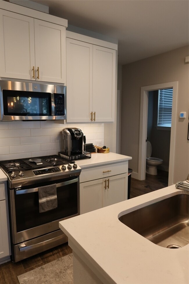 Photo - 1511 E Sandalwood Ln