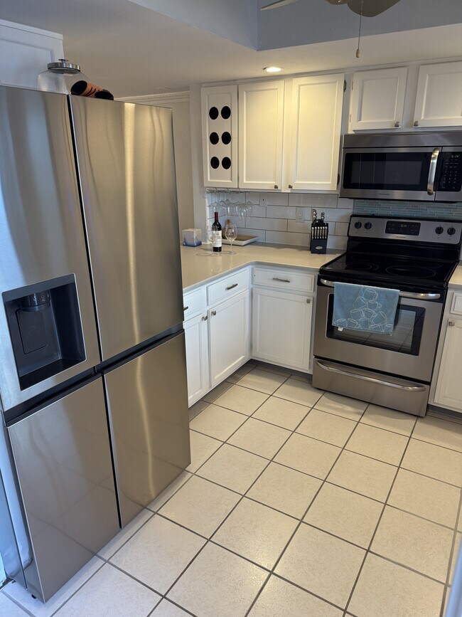Photo - 4531 Bay Beach Ln Condo Unit 336