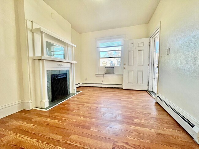 Photo - Available in December! Charming 2 bedroom 1 bath ranch style duplex