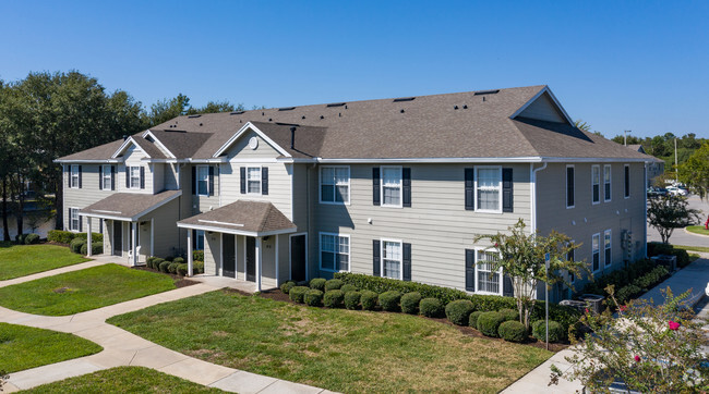 Building Photo - Lake Harris Cove Rental