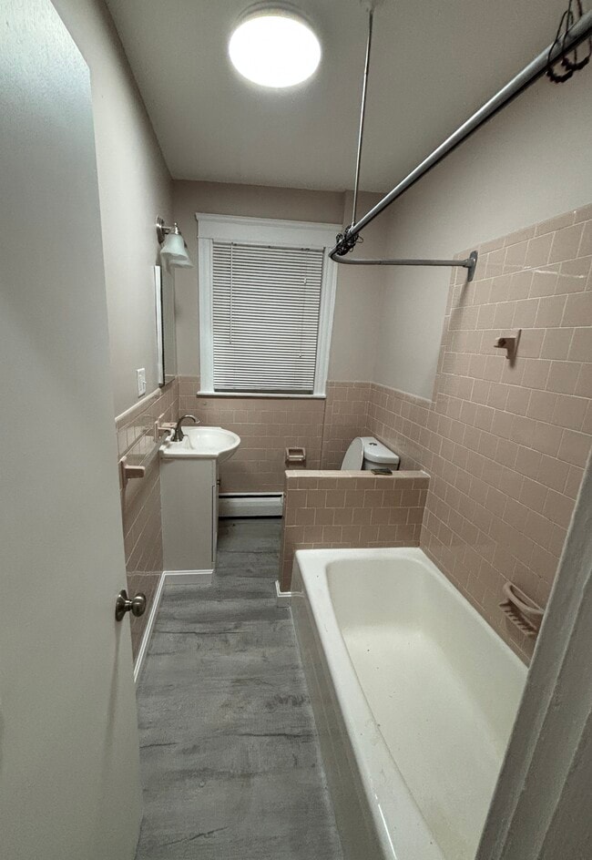 Baño - 717 Academy Ave Unidad 717 academy Avenue