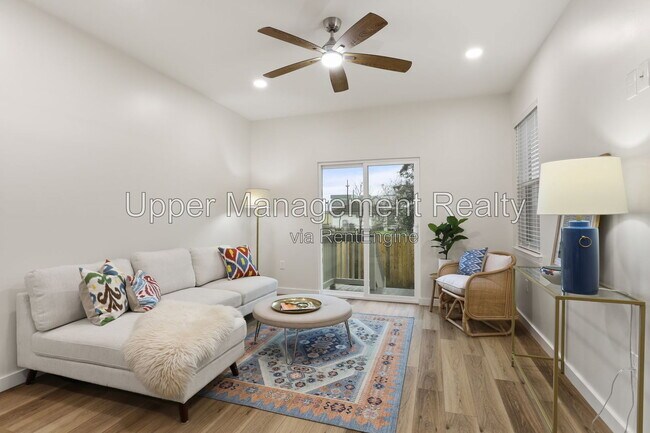 Photo - 2914 Mandeville St Unit 2912