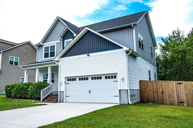 Photo - 103 Chestwood Ct