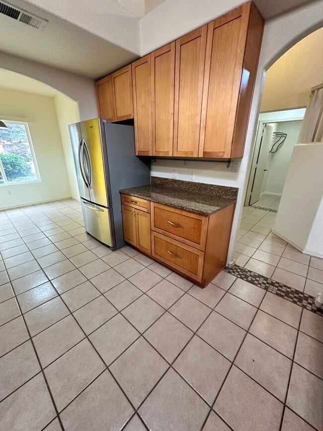 Photo - 7419 Desert Eagle Rd NE