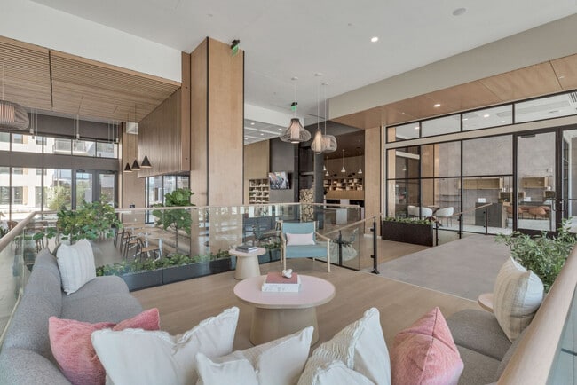 Photo - The Broadleaf