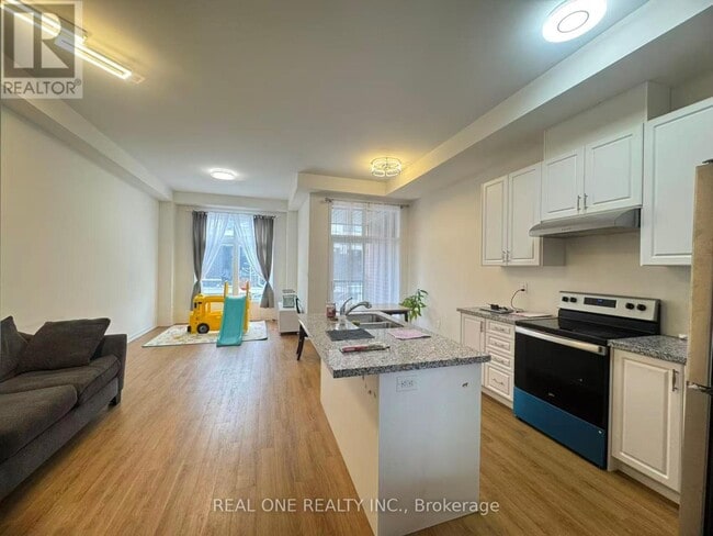 Photo - 22 Andalusia Ln