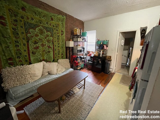 Building Photo - 900 Huntington Ave Unit 7 Rental