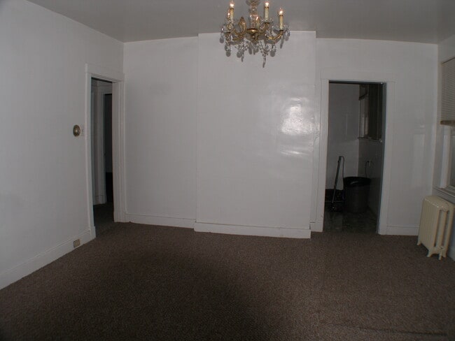 Photo - 2201 Pittock St Unit Appartment