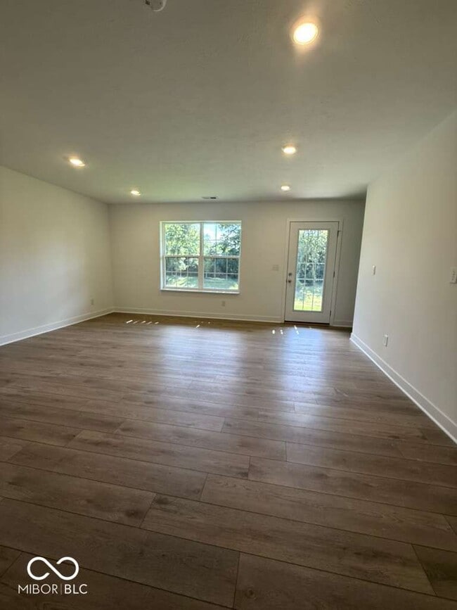 Photo - 1853 Werner Ln