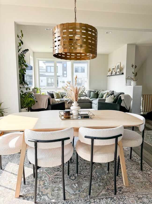 Photo - 5017 161st St W