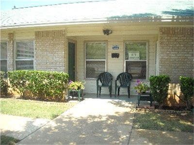 Building Photo - 500 Cross Creek Rental