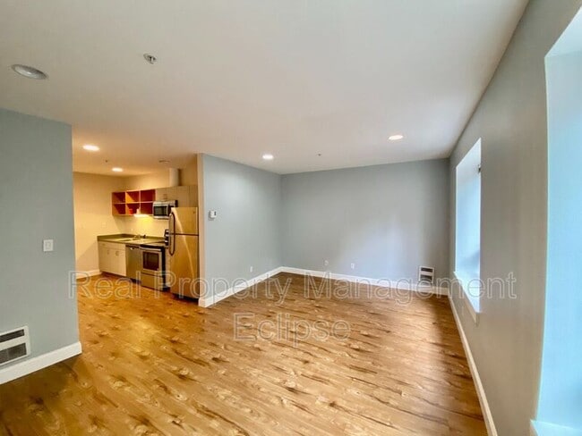 Photo - 66 Bell St Unit 16