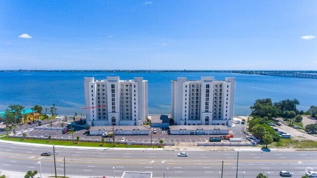 Building Photo - 1435 S Harbor City Blvd Unit 503 Rental