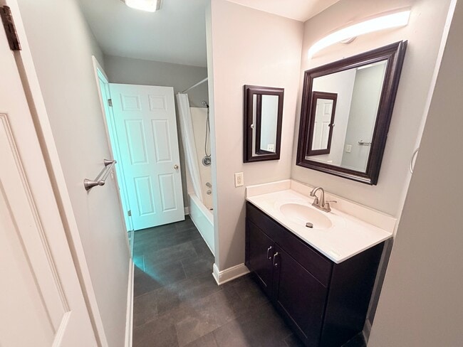 Photo - 11 N Beaver St