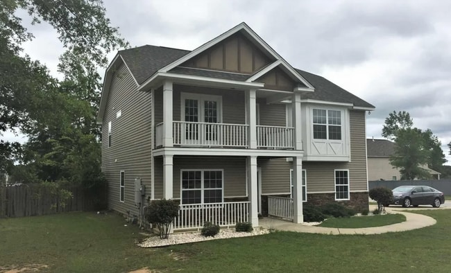 Photo - Charming 3-bedroom, 2.5-bathroom home located in the heart of Hopkins, SC