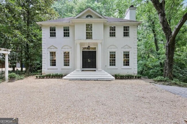 Photo - 2967 Slaton Dr NW