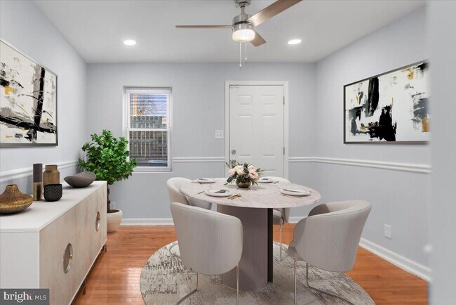 Photo - 1228 E Eager St