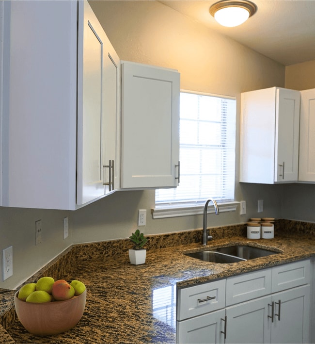 Monticello Manor Apartment Homes