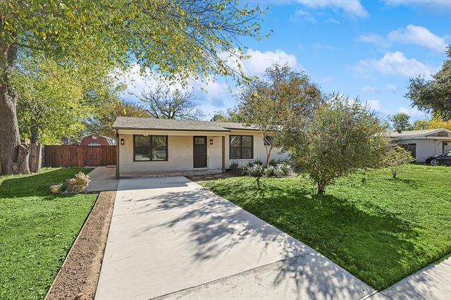 Photo - 10324 Eastwood Dr