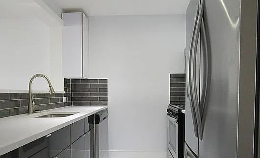 Photo - 18 Jefferson St