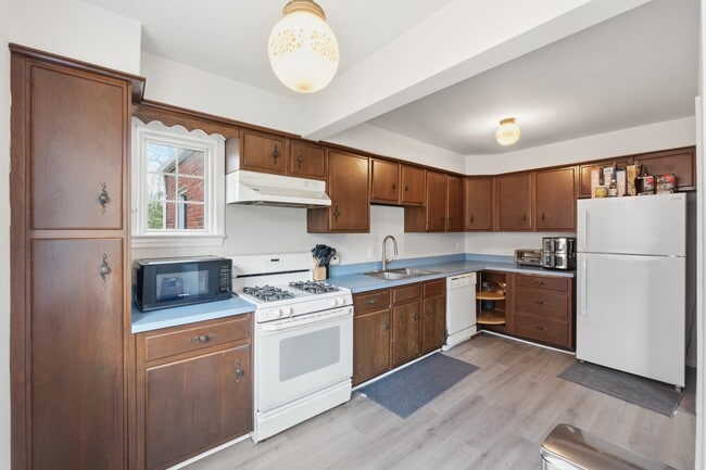 Photo - 6701 Rhode Island Ave