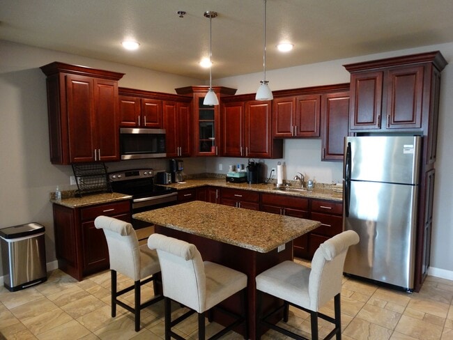 Photo - Grasslands Apartments