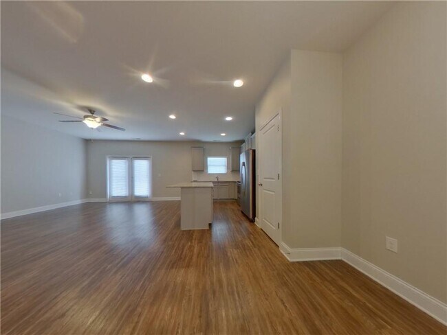 Photo - 1452 Silver Charm Ln