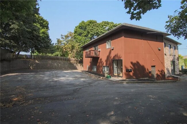 Photo - 241 Norris Dr