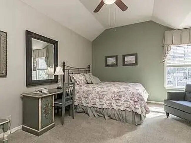 Photo - 5607 Courtyard Dr