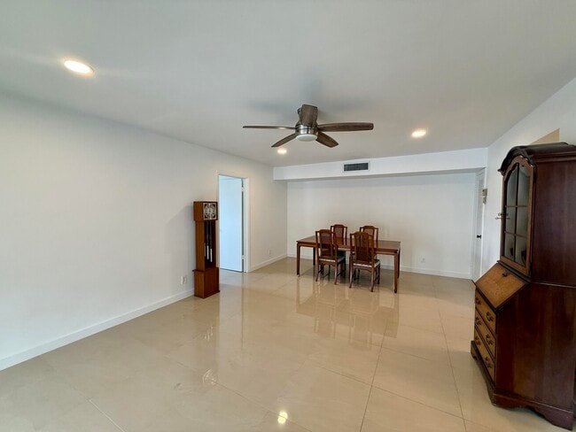 Photo - 514 Piedmont K