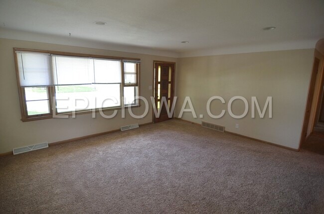 Photo - 3040 3rd Ave
