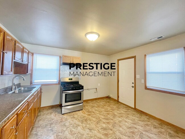 Photo - 3BD/1BA Home In Gary